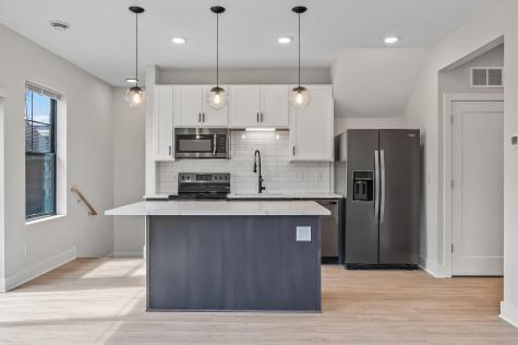2413 1st Avenue S Minneapolis MN 55404