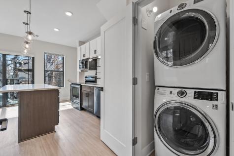 2413 1st Avenue S Minneapolis MN 55404