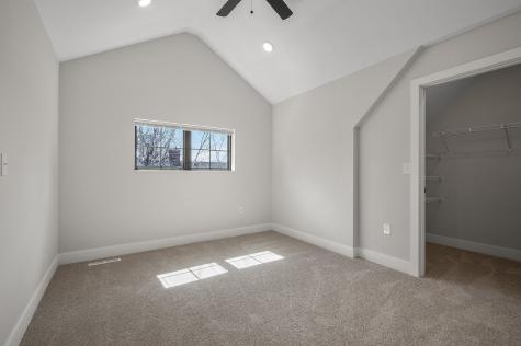 2413 1st Avenue S Minneapolis MN 55404