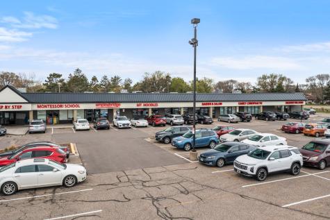 8401 W Broadway Avenue Brooklyn Park MN 55445