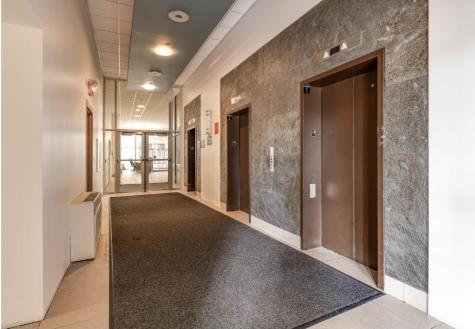 17 Exchange St W Saint Paul MN 55102