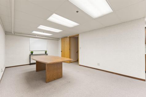 2575 Hamline Avenue N Roseville MN 55113