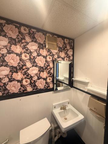 614 W Lake Street Minneapolis MN 55408