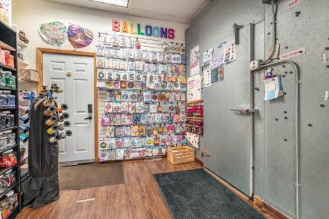 121 S Broadway Pelican Rapids MN 56572