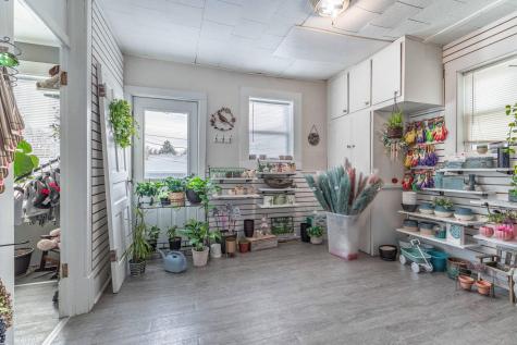 121 S Broadway Pelican Rapids MN 56572