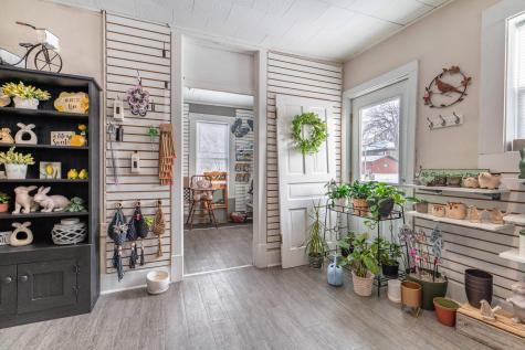 121 S Broadway Pelican Rapids MN 56572