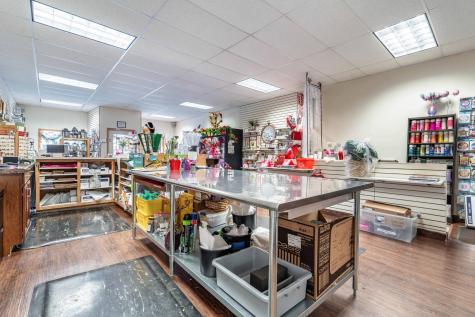121 S Broadway Pelican Rapids MN 56572