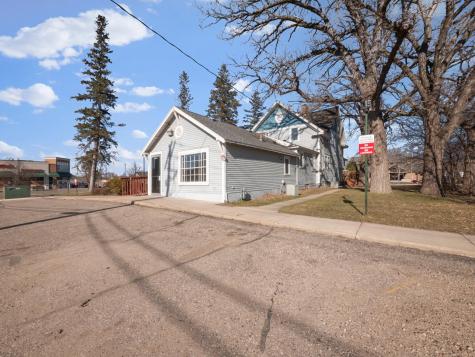 1002 Broadway Street Alexandria MN 56308