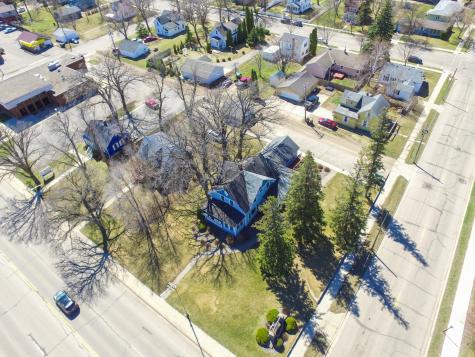 1002 Broadway Street Alexandria MN 56308