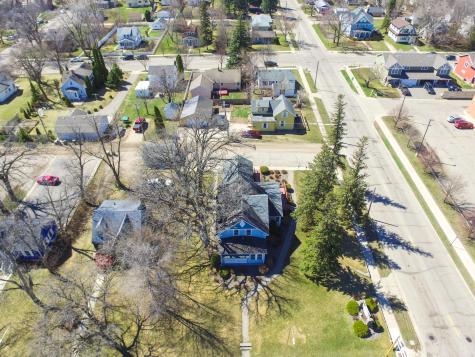 1002 Broadway Street Alexandria MN 56308