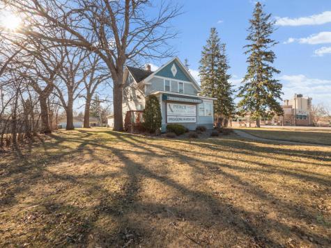 1002 Broadway Street Alexandria MN 56308