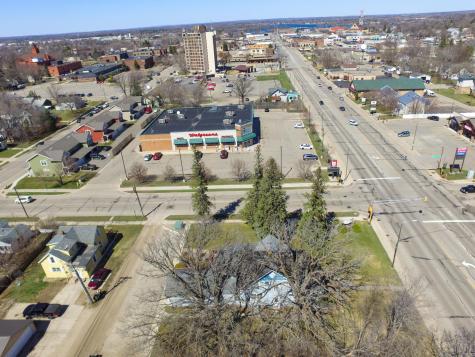 1002 Broadway Street Alexandria MN 56308