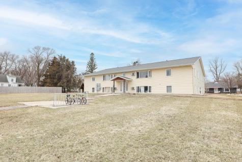315 E Main Street Cyrus MN 56323