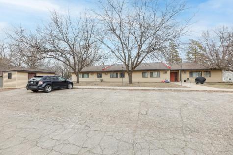 315 E Main Street Cyrus MN 56323