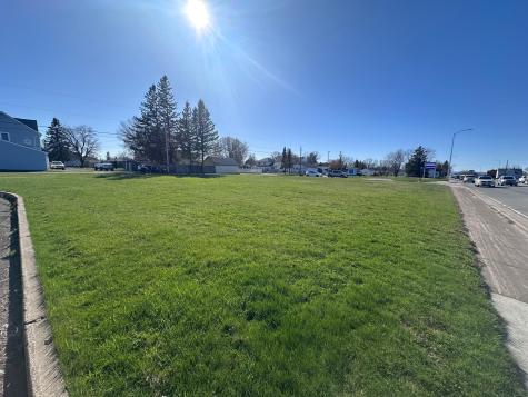 2802 E 2nd Street Superior WI 54880