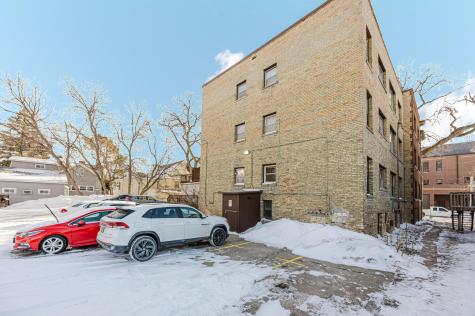 915 2nd Avenue S Fargo ND 58103