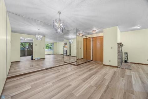 3237 17th Avenue S Fargo ND 58103