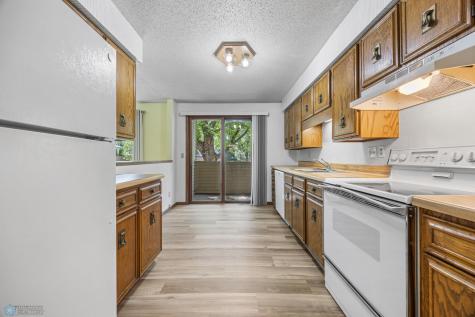 3237 17th Avenue S Fargo ND 58103