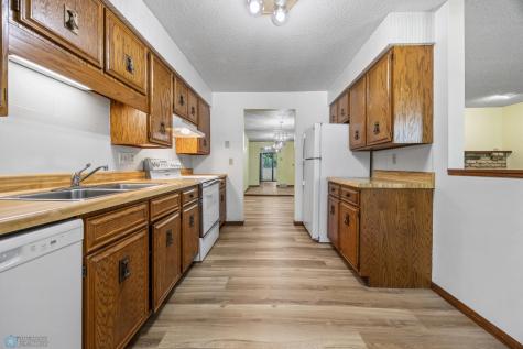 3237 17th Avenue S Fargo ND 58103