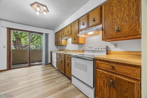 3237 17th Avenue S Fargo ND 58103