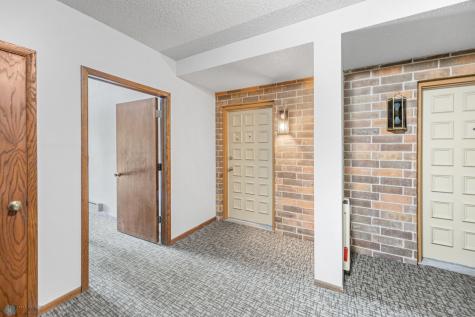 3237 17th Avenue S Fargo ND 58103