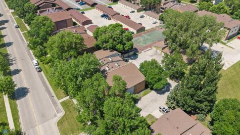 3237 17th Avenue S Fargo ND 58103