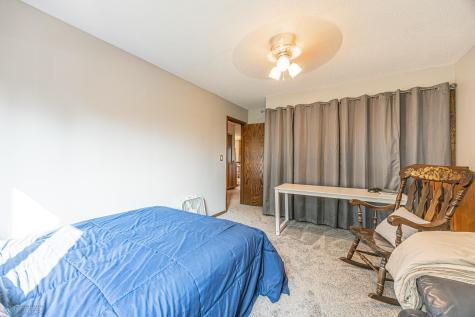 204 Oxbow Circle Oxbow ND 58047