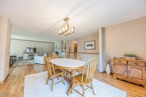 204 Oxbow Circle Oxbow ND 58047