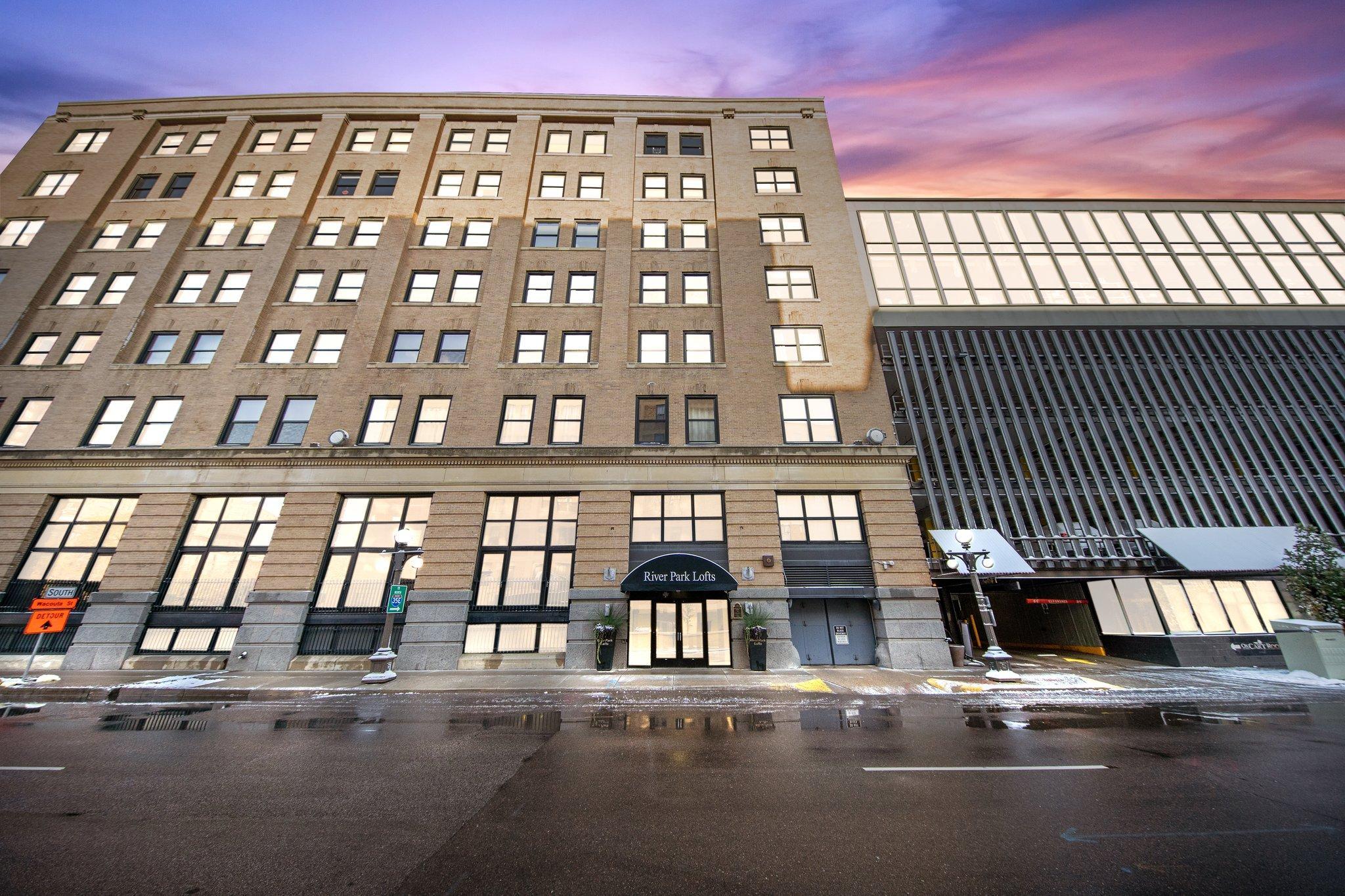 406 Wacouta Street Saint Paul MN 55101