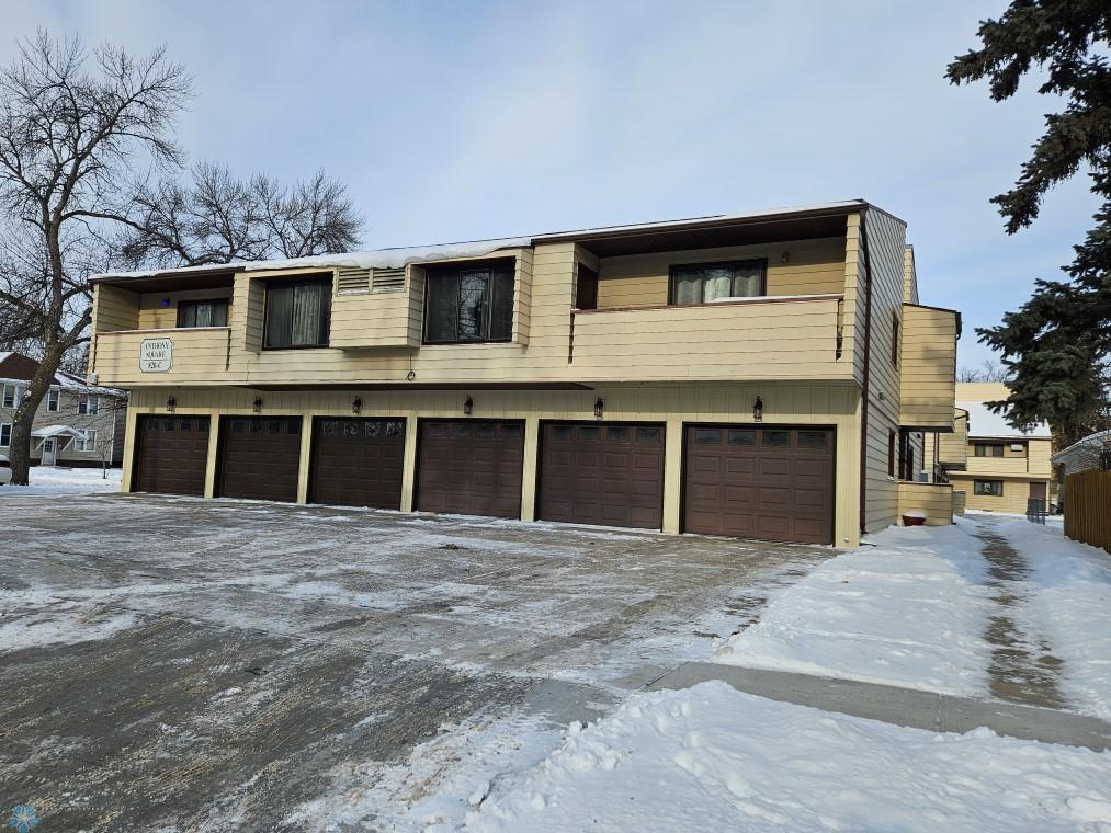 820 10th Street S Fargo ND 58103