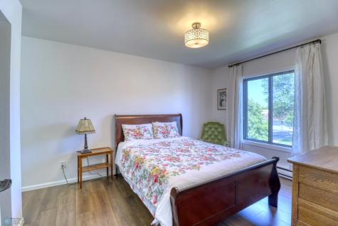 3301 15th Avenue S Fargo ND 58103