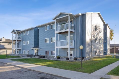 2535 25th Street S Fargo ND 58103