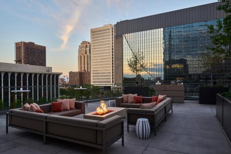 255 Hennepin Avenue Minneapolis MN 55401