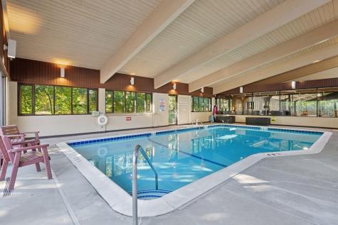 6085 Lincoln Drive Edina MN 55436