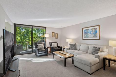 6085 Lincoln Drive Edina MN 55436