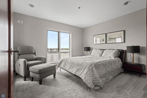 300 Np Avenue N Fargo ND 58102