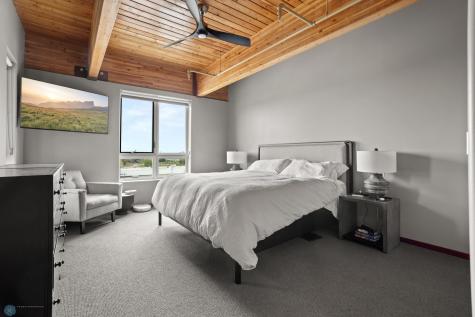 300 Np Avenue N Fargo ND 58102