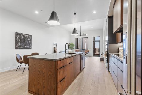 505 Oak Street N Fargo ND 58102