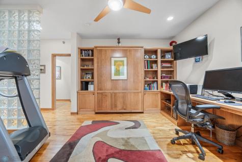 300 Broadway N Fargo ND 58102