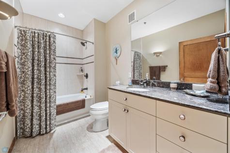 300 Broadway N Fargo ND 58102