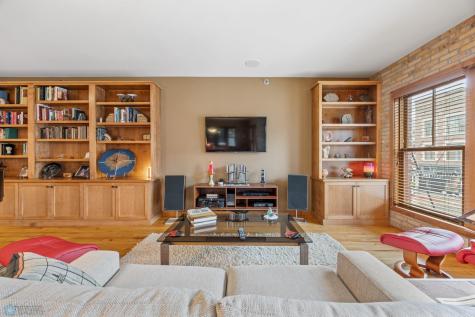 300 Broadway N Fargo ND 58102