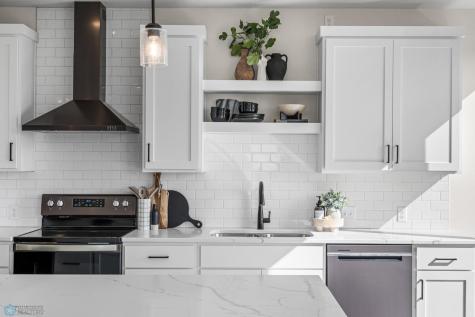 234 Main Avenue Fargo ND 58103