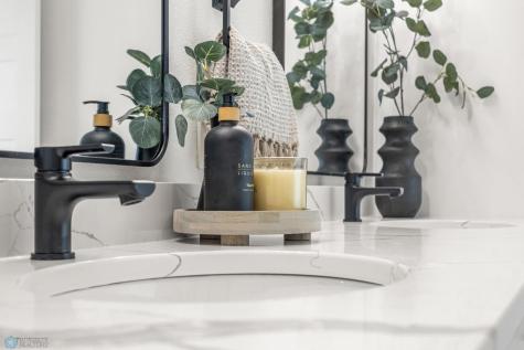 234 Main Avenue Fargo ND 58103