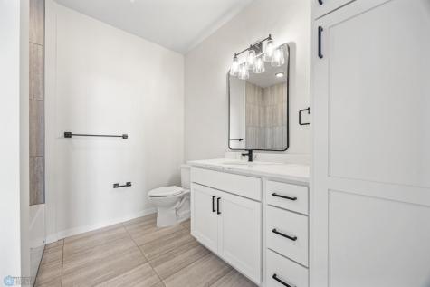 234 Main Avenue Fargo ND 58103