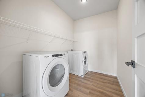 234 Main Avenue Fargo ND 58103