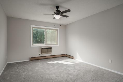 2007 E 122nd Street Burnsville MN 55337