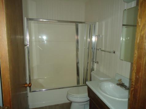 804 S 10 Street S Fargo ND 58103