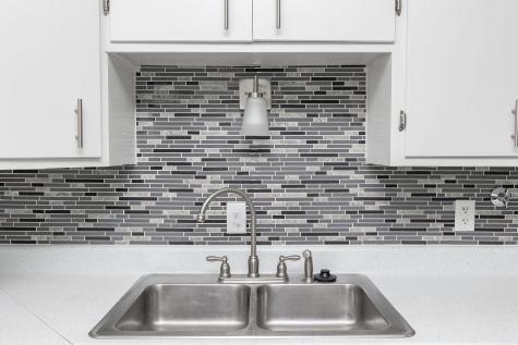 702 Oak Street N Fargo ND 58102