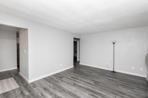 702 Oak Street N Fargo ND 58102