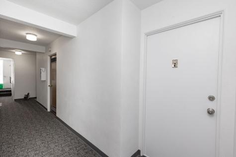 702 Oak Street N Fargo ND 58102